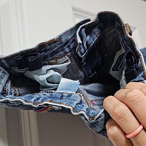 4 for $20 Carter's Embroidered Flare Jeans for Little Girls in Size 5 - Picture 6 of 6